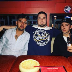 Meet your Posher, Aj